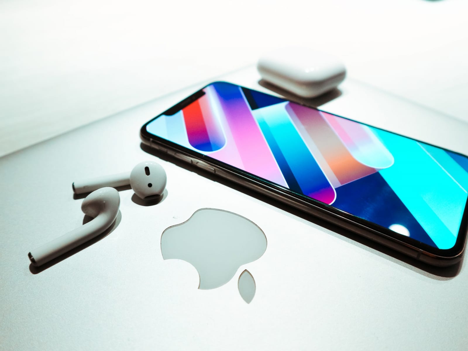 【快訊】不是芭比粉？爆料達人曝 iPhone 13 將增2夢幻新色